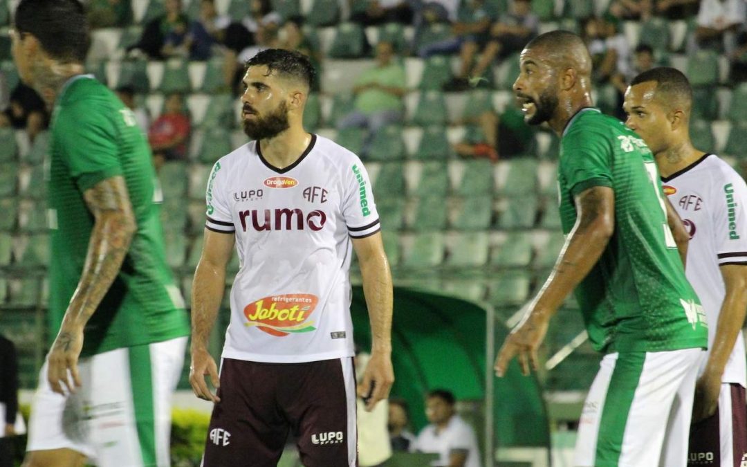 Ferroviária empata com o Guarani