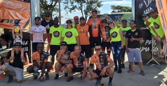 Equipe de Araraquara vence mais uma etapa de competição de mountain bike!