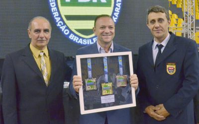 Equipe paulista conquista título brasileiro de Karatê Campeonato disputado em Araraquara reuniu 450 atletas de 13 estados!